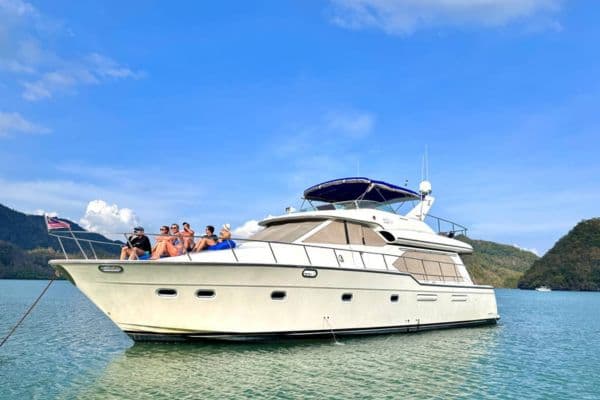 SeaWolff 60ft Scenic Day Charter photo 3