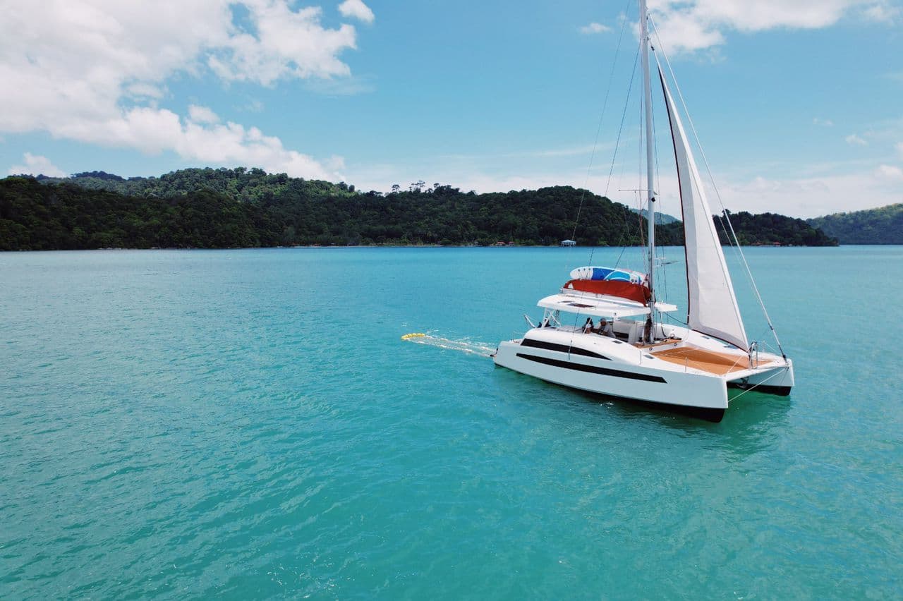 Rubylite 31ft Charter photo 2