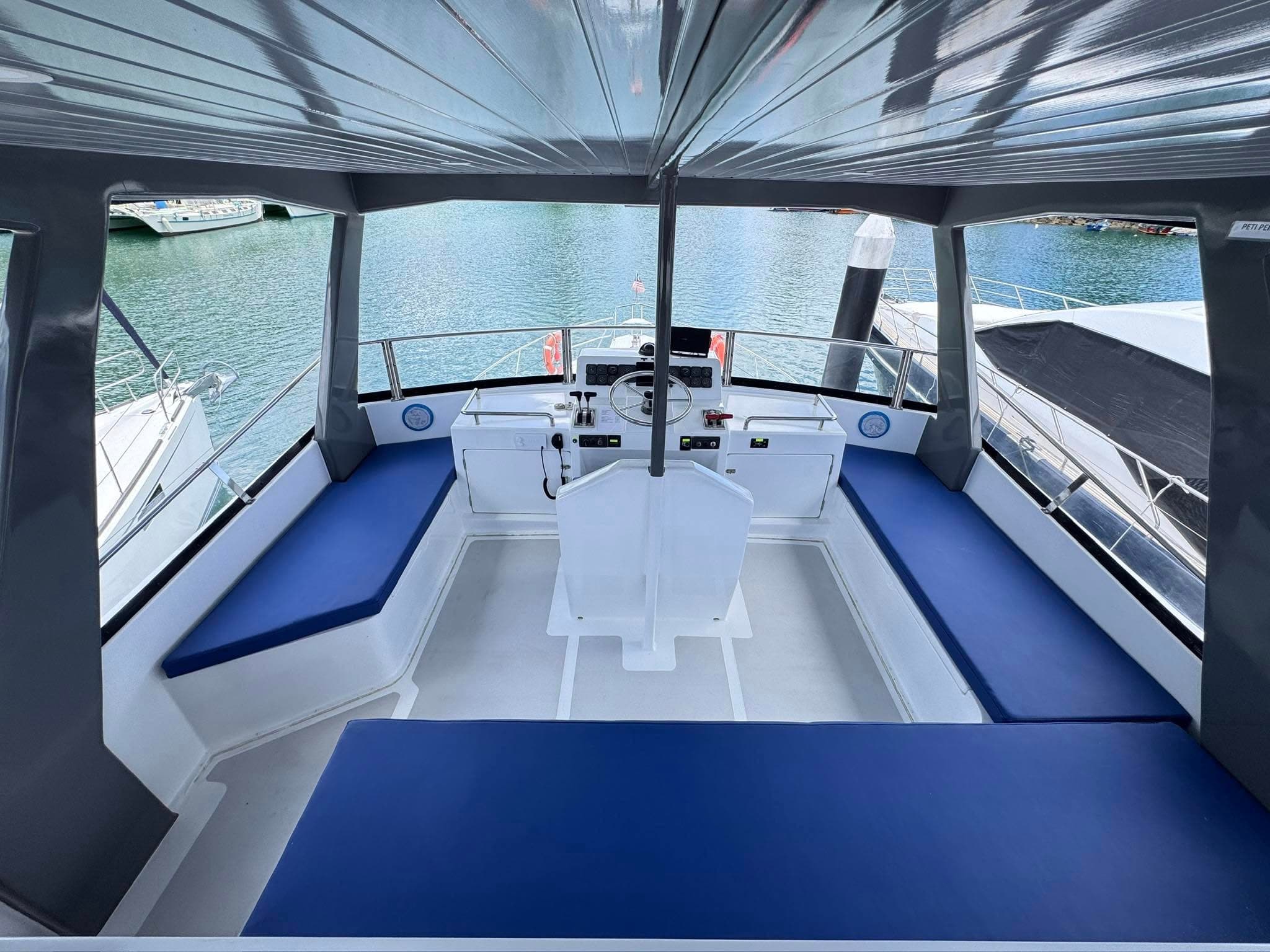 One & Only 53 Motor Yacht bareboat (33) photo 2