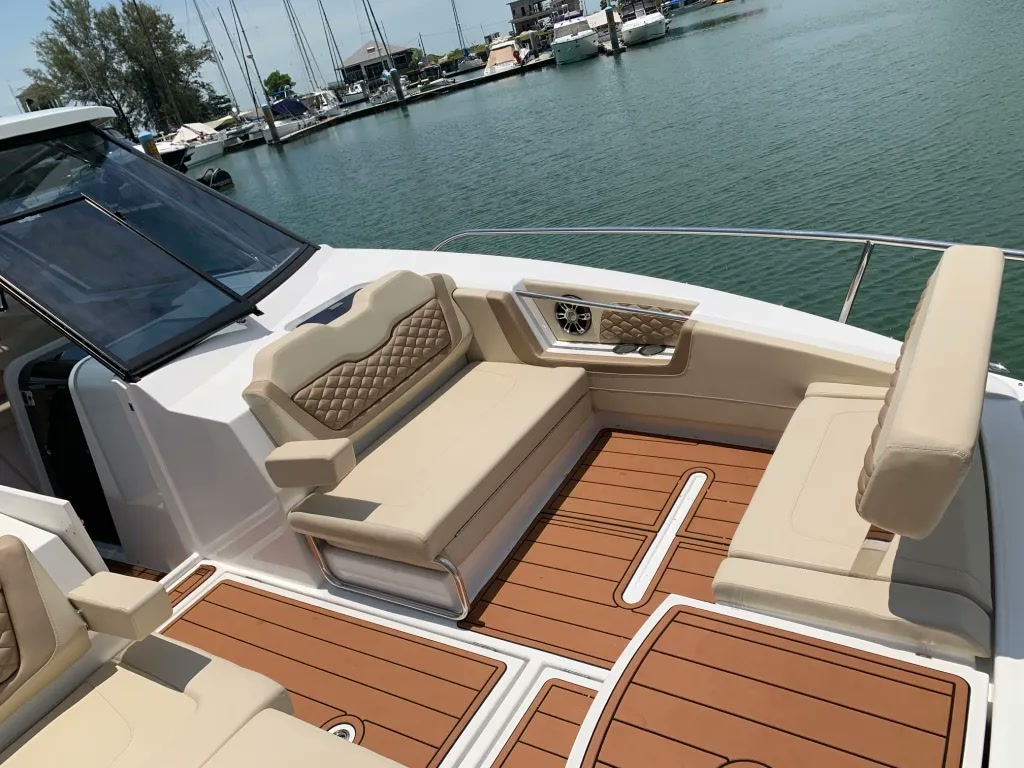 Aquila 36 Sport Cat (8) — photo 2 of 7