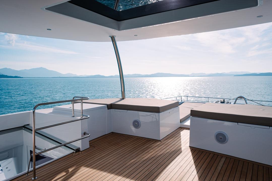 Lagoon 620 Luxury Power Cat bareboat (12-20) — photo 7 of 8