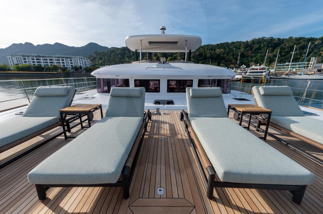 Lagoon 620 Luxury Power Cat bareboat (12-20) — photo 8 of 8