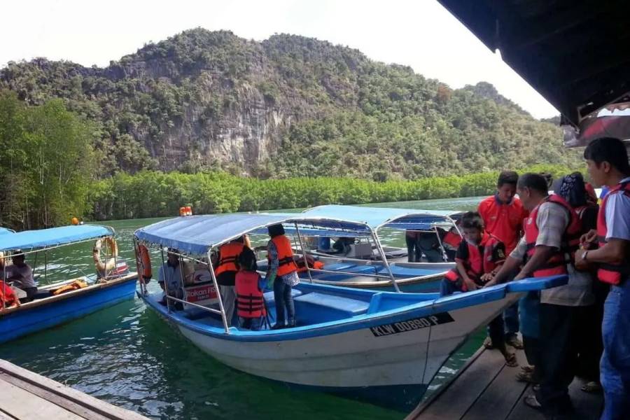 Mangrove Private Standard Boat (1-18)