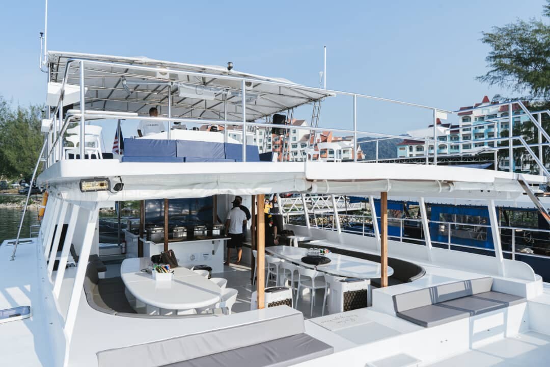 Ocean Magic Catamaran (15-35) — photo 4 of 5